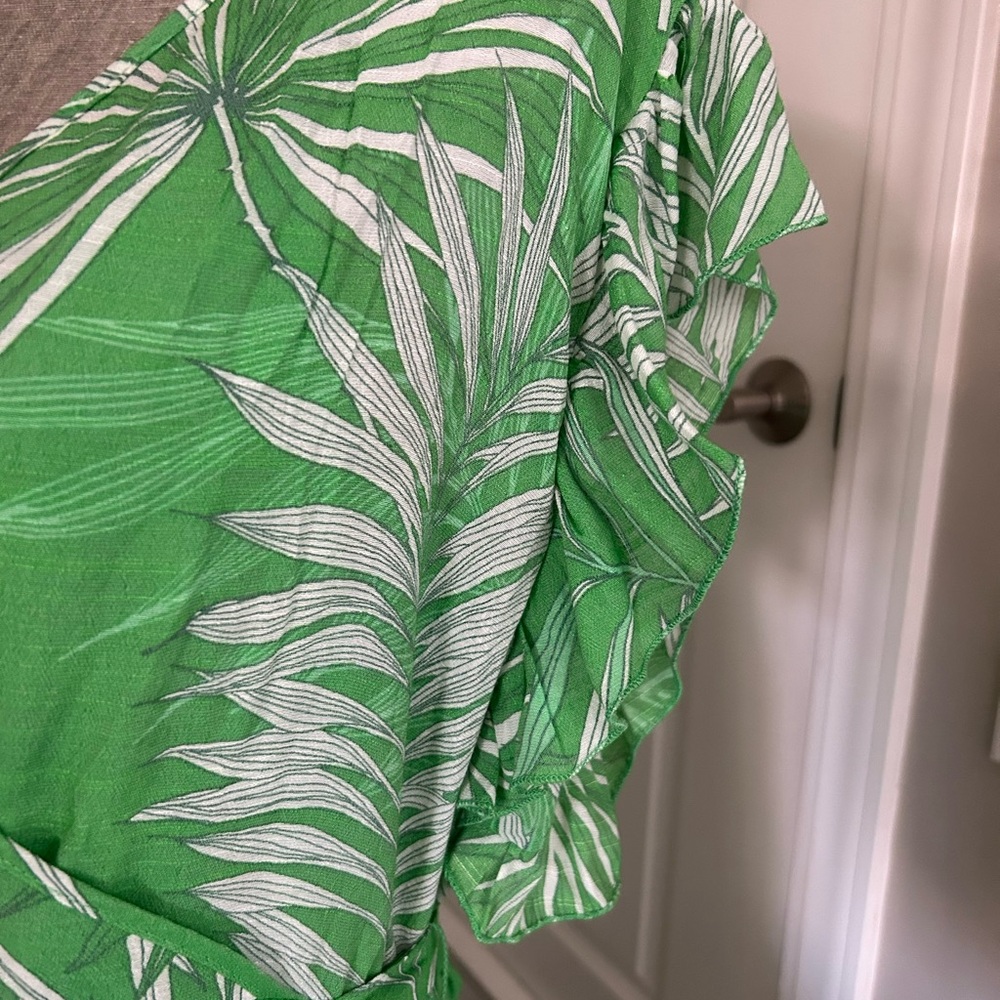 NWT! Mlle Gabrielle Woman’s Green & White Tropical Leaf Print Midi Dress. Sz L - Picture 9 of 14